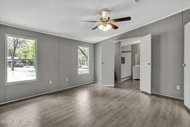 103 ALBANY Court, Satsuma, FL 32189