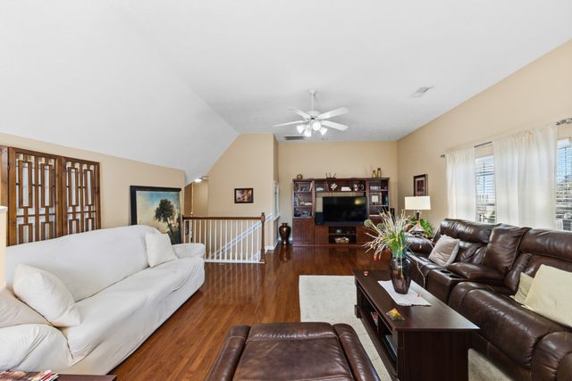 1602 Zurich Dr, Spring Hill, TN 37174