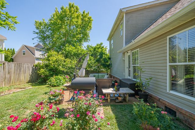 1602 Zurich Dr, Spring Hill, TN 37174