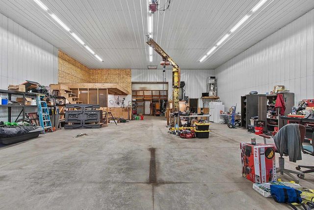 N4890 STATE HIGHWAY 180, Marinette, WI 54153