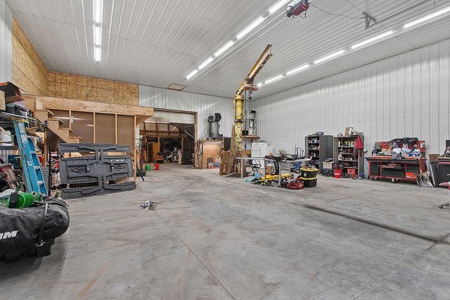 N4890 STATE HIGHWAY 180, Marinette, WI 54153