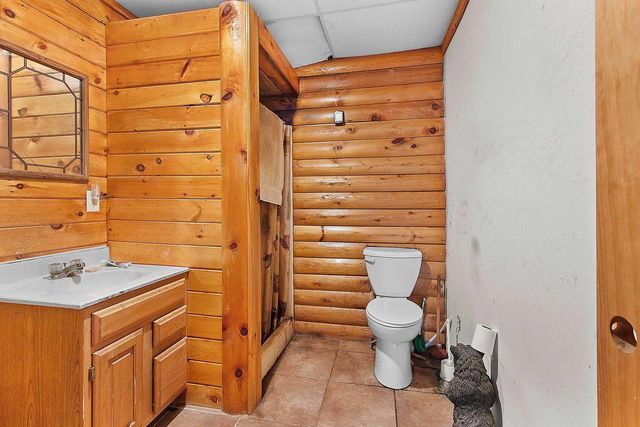 N4890 STATE HIGHWAY 180, Marinette, WI 54153