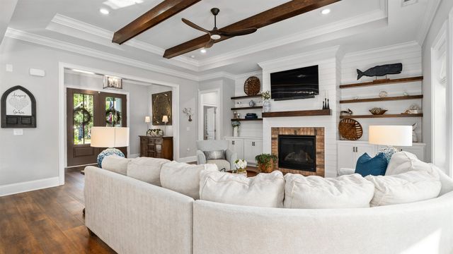 15 Cordoba Ct., Murrells Inlet, SC 29576