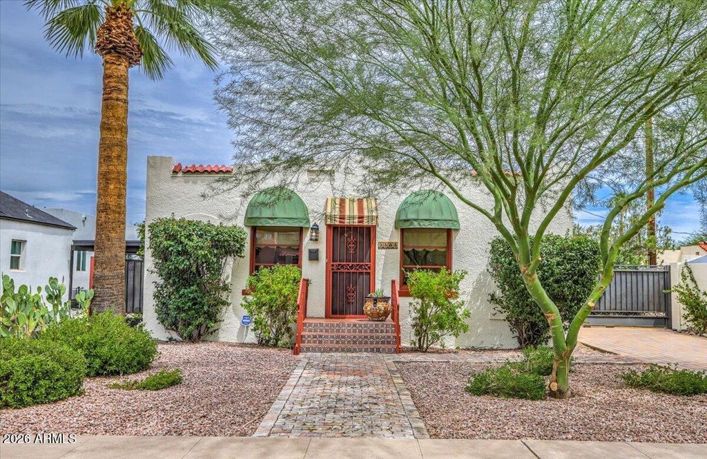 2305 N 8TH Street, Phoenix, AZ 85006 — exterior