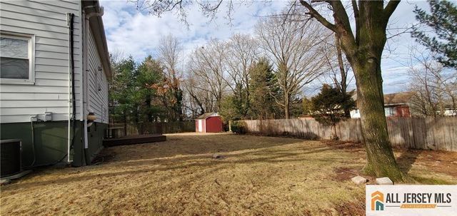 40 Beverly Avenue, Franklin, NJ 08873