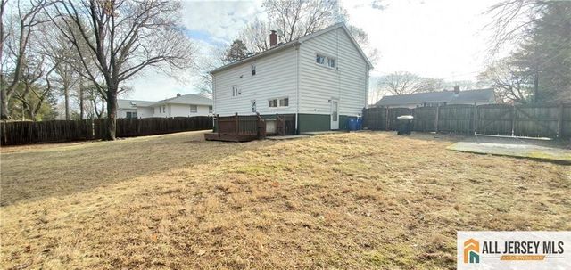 40 Beverly Avenue, Franklin, NJ 08873