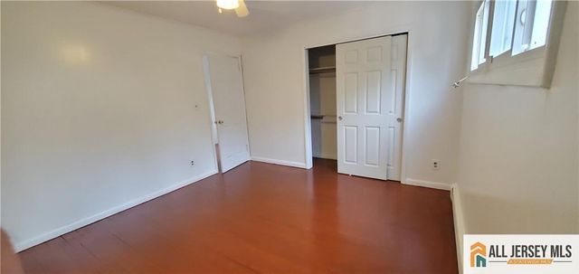 40 Beverly Avenue, Franklin, NJ 08873