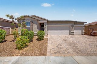 17850 W RUNNING DEER Trail, Surprise, AZ 85387