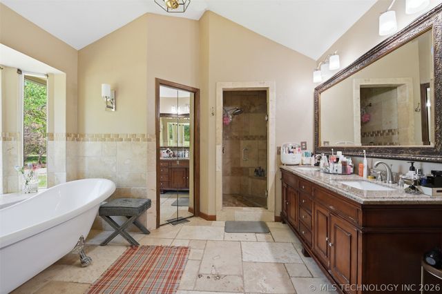 2603 Ponderosa Road, Ardmore, OK 73401