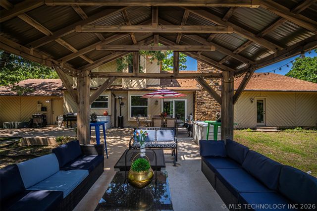 2603 Ponderosa Road, Ardmore, OK 73401