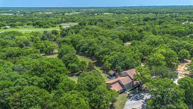 2603 Ponderosa Road, Ardmore, OK 73401