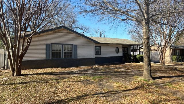 927 Powell Road, Mesquite, TX 75149