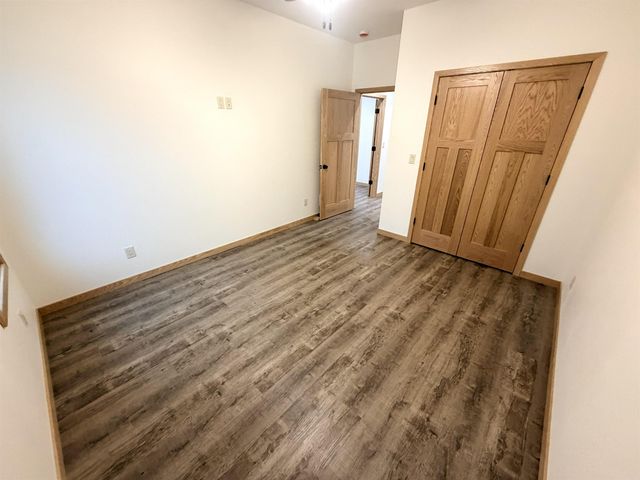 506 S 3rd St, Osage, IA 50461