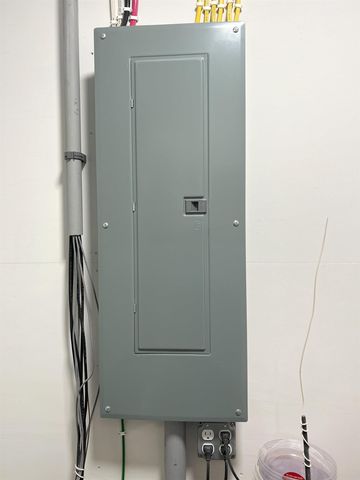 506 S 3rd St, Osage, IA 50461