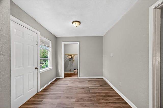 10106 Sierra Drive, Houston, TX 77051