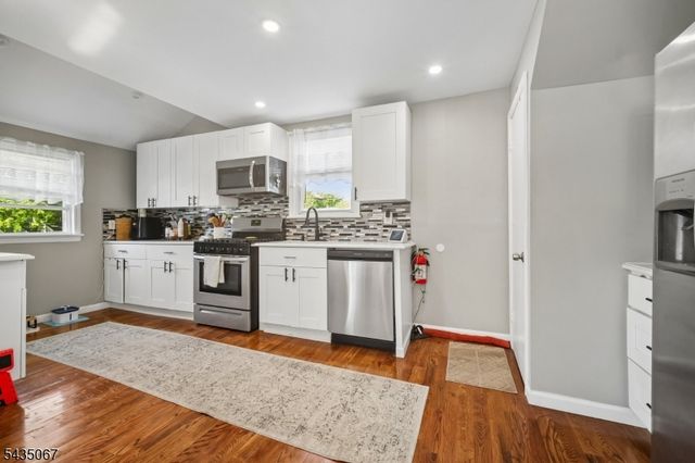 602 Maple Ave, Rahway City, NJ 07065