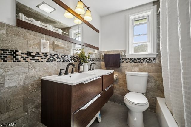 602 Maple Ave, Rahway City, NJ 07065