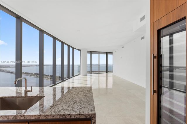 175 SE 25th Road 2701, Miami, FL 33129