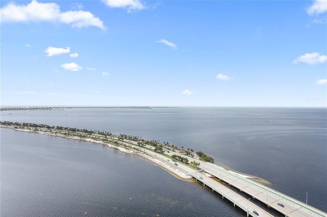 175 SE 25th Road 2701, Miami, FL 33129