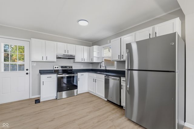 110 Whiteland Road, Whiteland, IN 46184