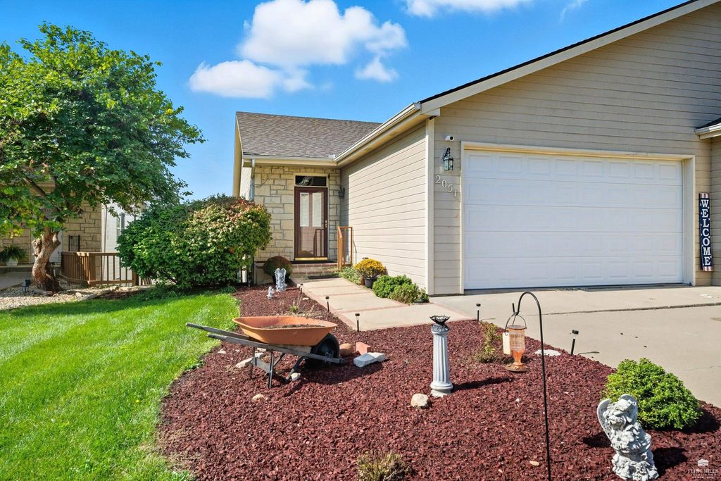 2051 Stephen Court, Manhattan, KS 66503
