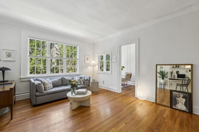 70 Sheridan Drive NE 9A, Atlanta, GA 30305