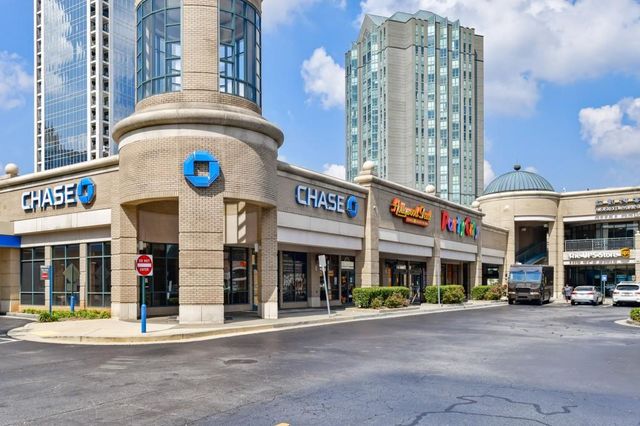 70 Sheridan Drive NE 9A, Atlanta, GA 30305