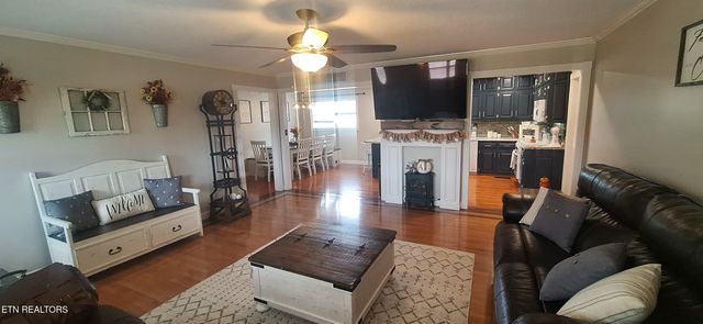 858 Seed Tick Rd, Philadelphia, TN 37846