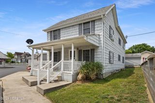 1 Lakeview Drive, Plumsted, NJ 08533