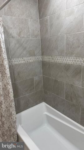 162 W ALLEGHENY AVE, Philadelphia, PA 19133