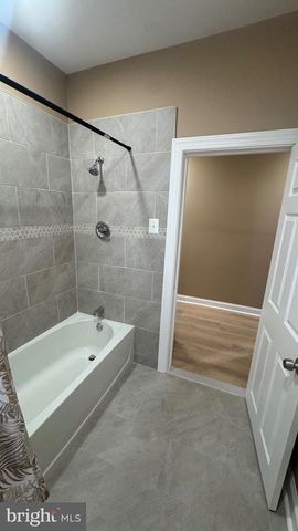 162 W ALLEGHENY AVE, Philadelphia, PA 19133