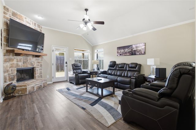 6204 Granite Creek Drive, Fort Worth, TX 76179