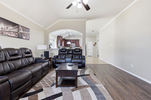 6204 Granite Creek Drive, Fort Worth, TX 76179