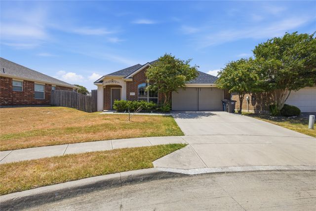 6204 Granite Creek Drive, Fort Worth, TX 76179