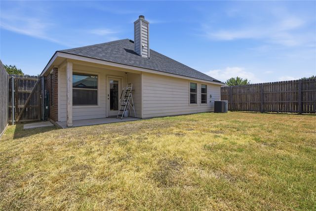 6204 Granite Creek Drive, Fort Worth, TX 76179