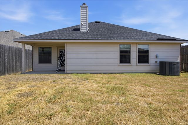 6204 Granite Creek Drive, Fort Worth, TX 76179