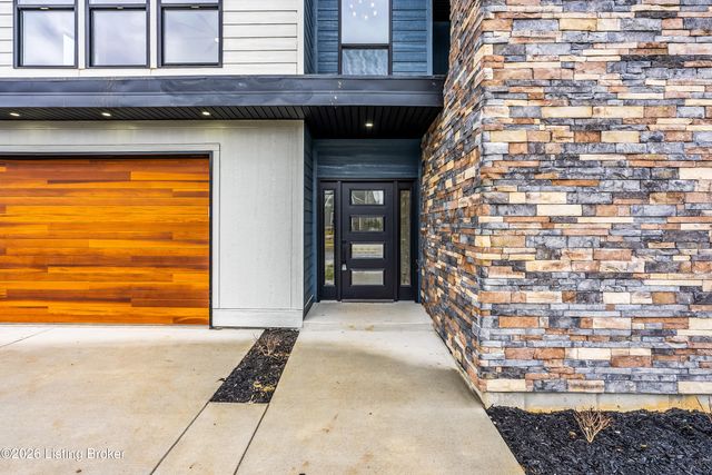 1019 Ridgeview Dr, Jeffersonville, IN 47130
