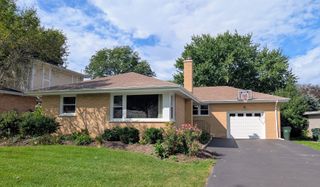 330 S Oak Street, Palatine, IL 60067