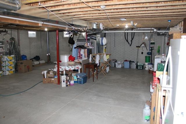 1452 Byfield Drive, Harrison, MI 48625