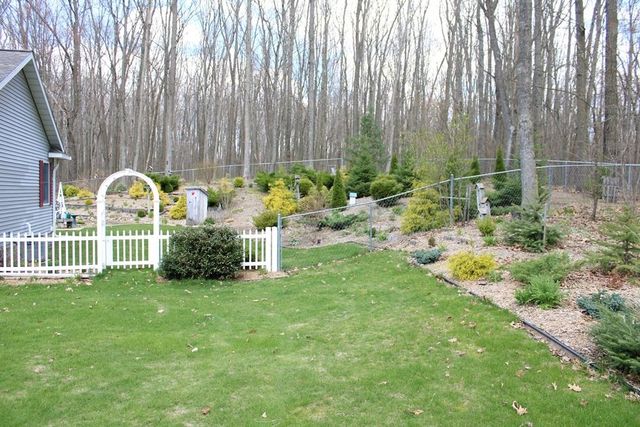 1452 Byfield Drive, Harrison, MI 48625