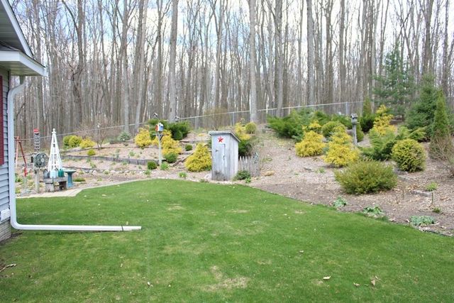 1452 Byfield Drive, Harrison, MI 48625