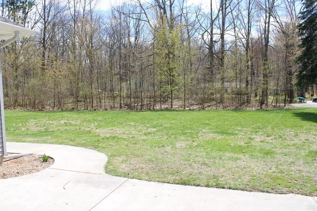 1452 Byfield Drive, Harrison, MI 48625