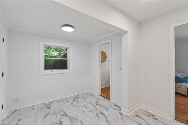 404 Eisenhower CIR, Portsmouth, VA 23701
