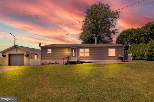 470 ONTELAUNEE DR, Shoemakersville, PA 19555