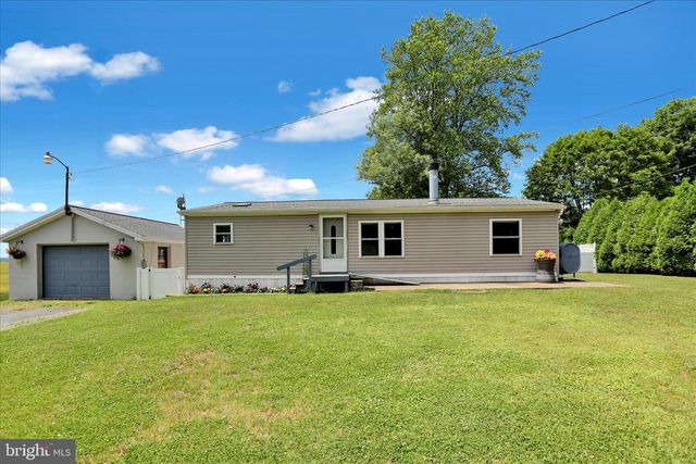 470 ONTELAUNEE DR, Shoemakersville, PA 19555