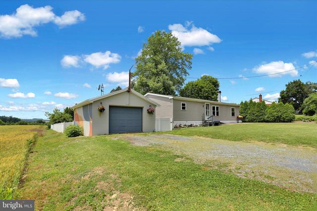 470 ONTELAUNEE DR, Shoemakersville, PA 19555