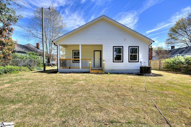 104 Albert Street, Greer, SC 29651