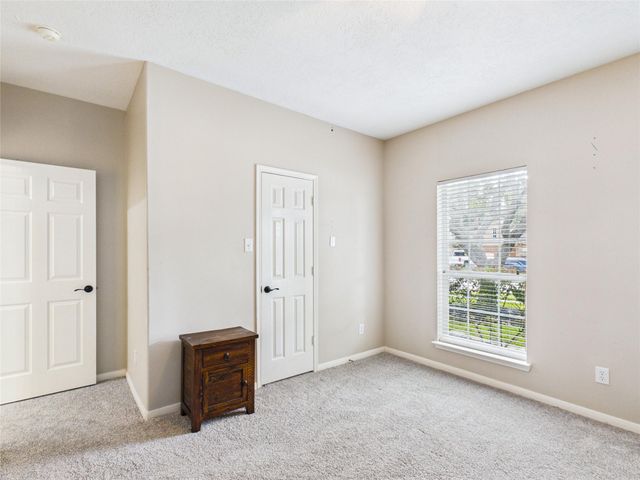 2876 Love Lane, Friendswood, TX 77546