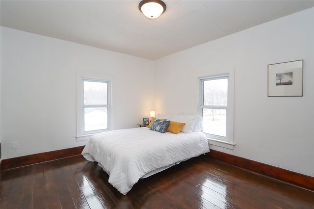 224 W Main Street, Oxford, IA 52322