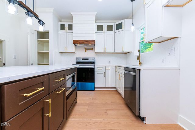 1508 N Hyde Park Avenue, Durham, NC 27701